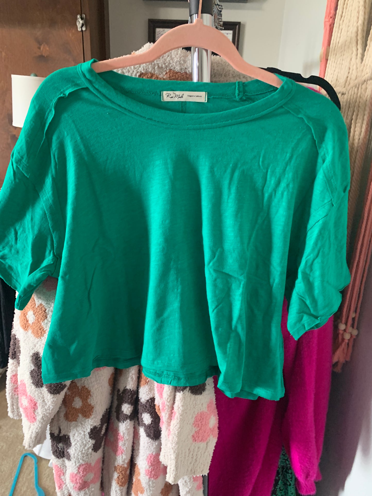 Kelly Green Short Sleeve Crop Top