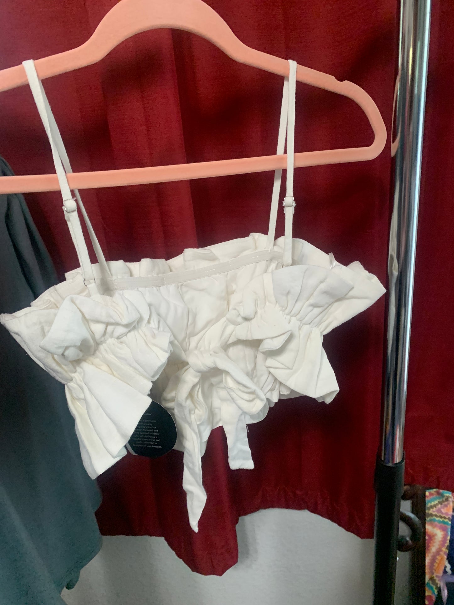 Mitto Shop Ruffle Tube Top