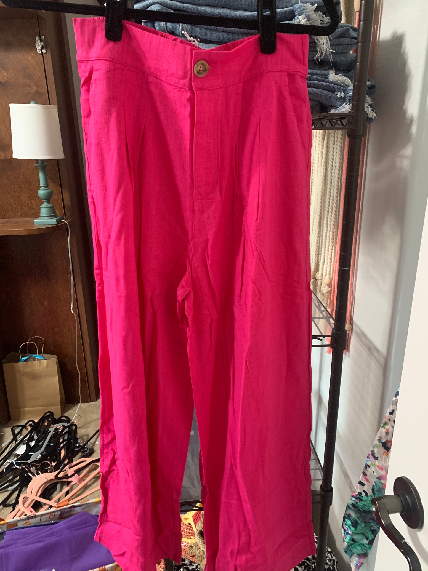 Fuchsia Pleated Detail Linen Pants