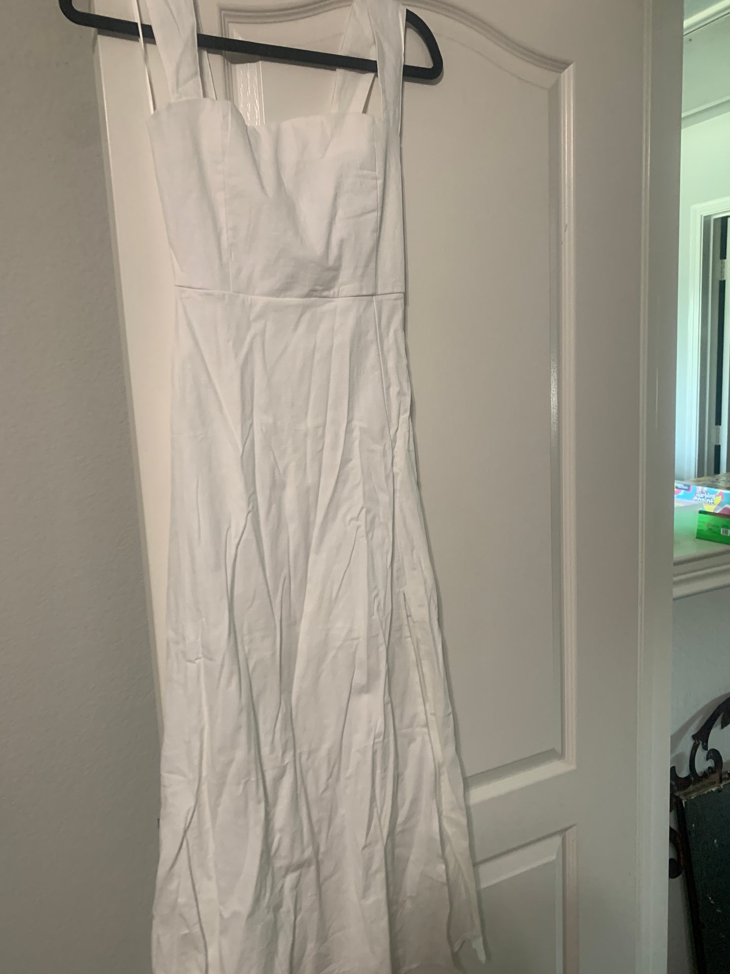 White Sleeveless Linen Midi Dress
