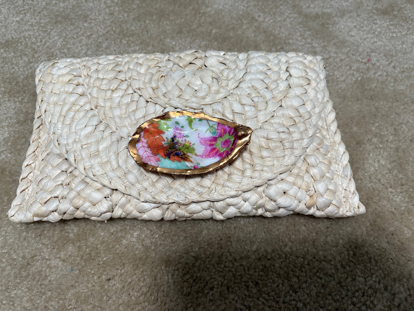 Cream Shell Clutch
